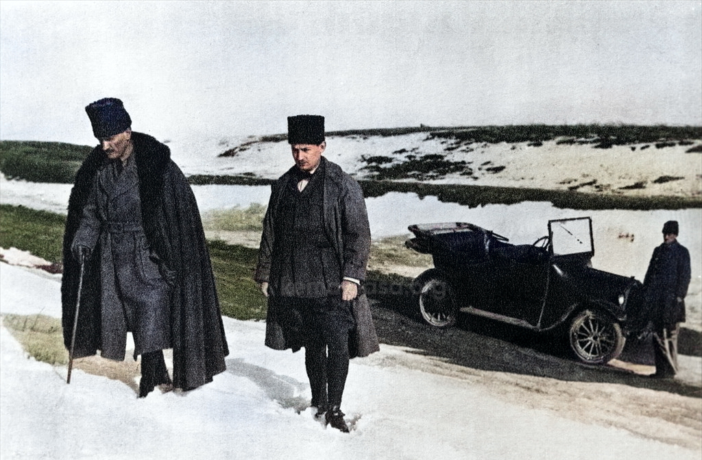 Mustafa Kemal Atatürk Dikmen'de
